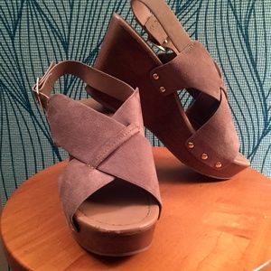 City Classified Beige Suede Wedges